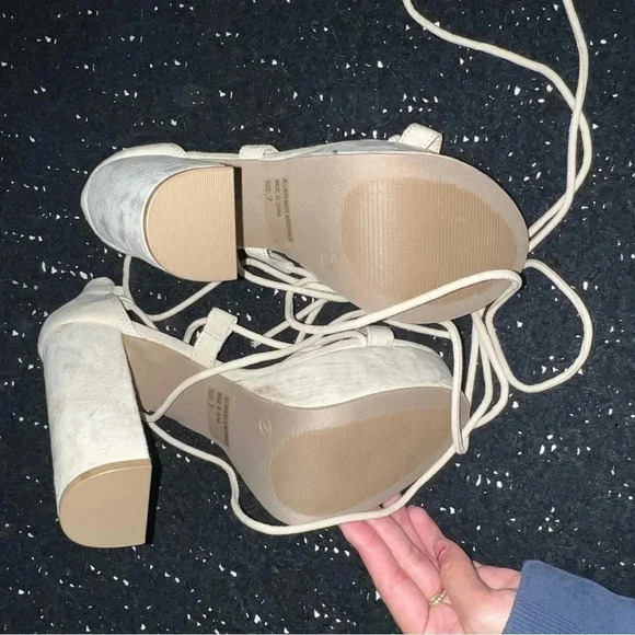 Suede Platform Heels - Picture 2 of 4